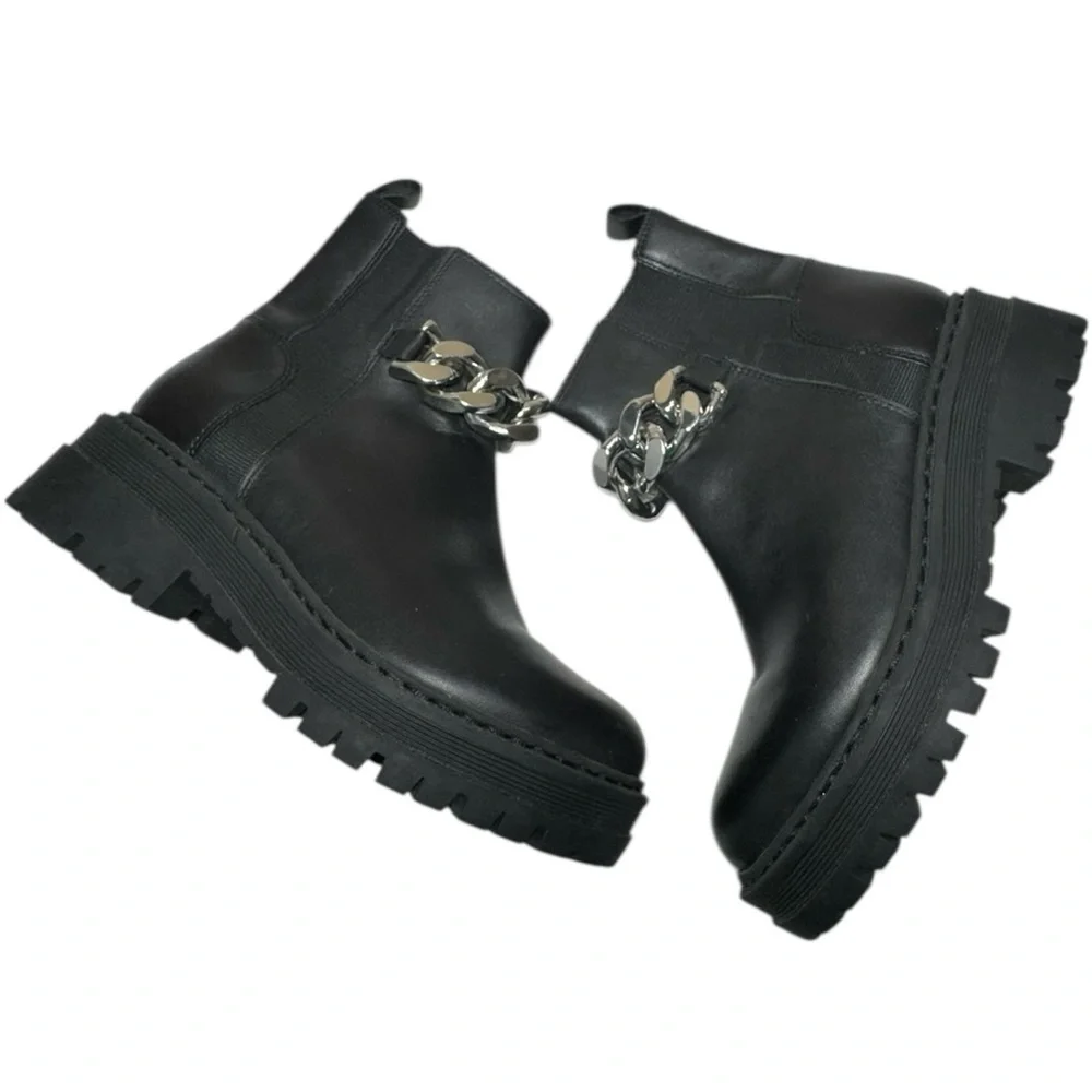 Marc Fisher Ltd Parrie Black Leather Booties Size 5.5